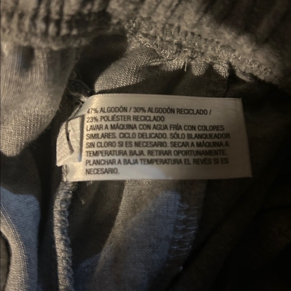 Cozy Grey Tracksuit - Picture 10 of 10